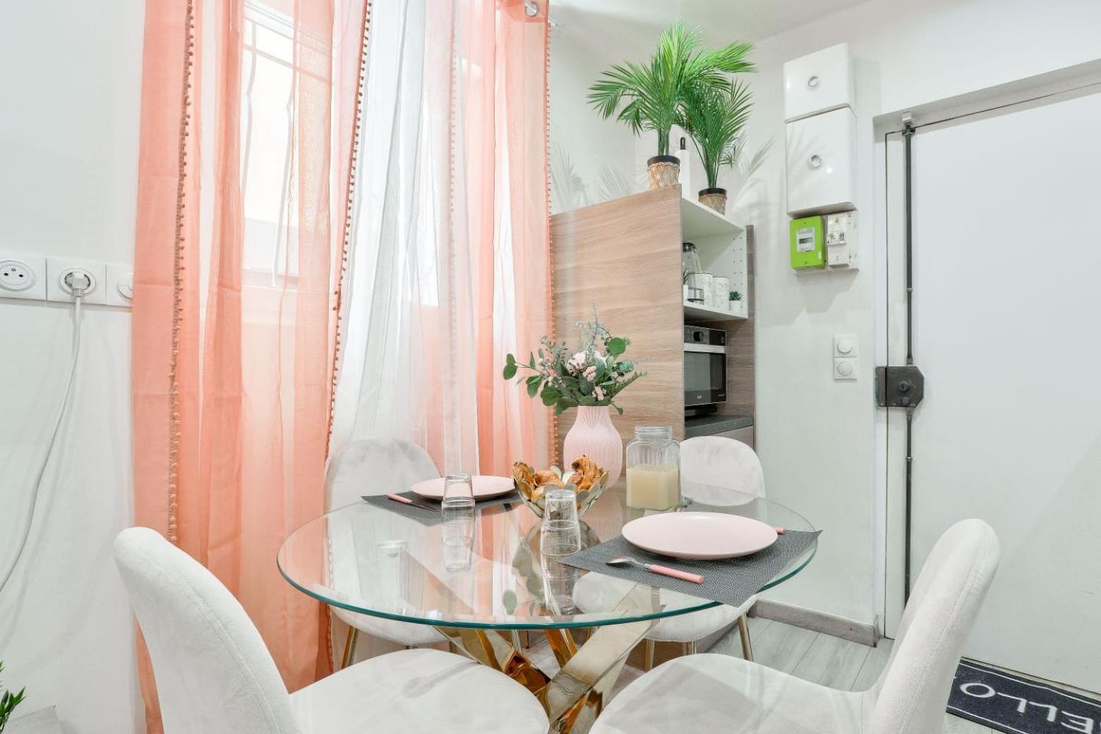 Le Nid Douillet Appartement Confortable A 5 Min Du Stade De France Et Proche De L'Aeroport Cdg Saint-Denis  Exterior foto